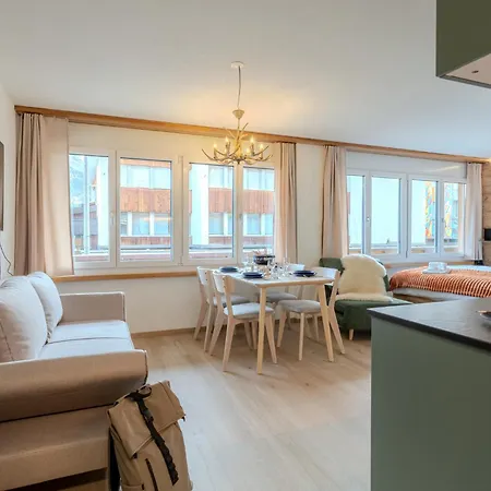 Collina Comfort Design-studio By Vacations